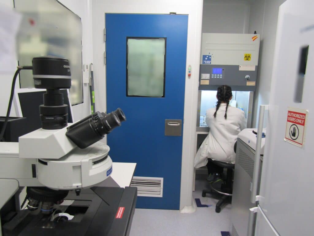 Sala de Microbiología Sala de Microbiología