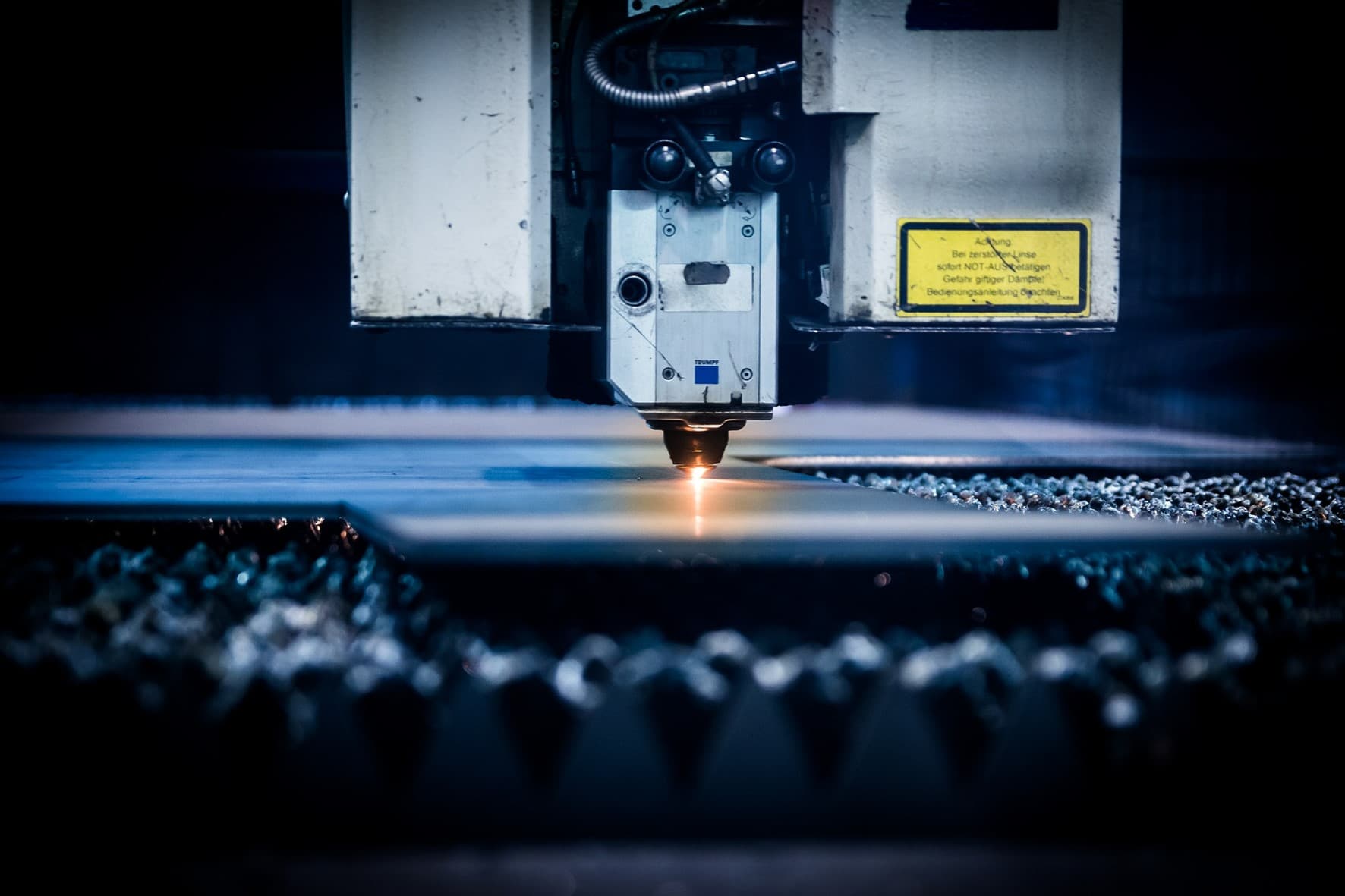 Production failure analysis during laser microperforation of thermoplastics