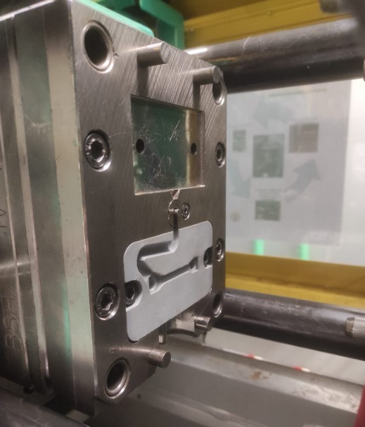 Low-Cost Injection Mould Manufacturing through 3D Printing