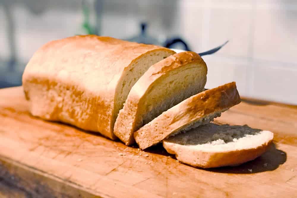 Analysis of toxic compounds present in bread baked under different conditions