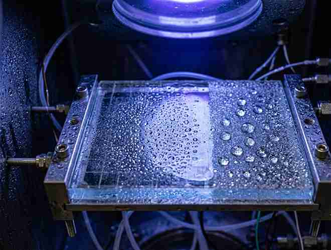 Ensayo de una superficie hidrofóbica desarrollada como material funcional