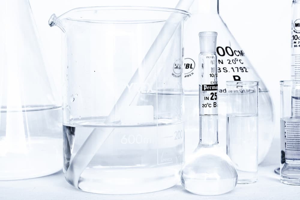 Study of the influence of materials on the conductivity of a coolant Study of the influence of materials on the conductivity of a coolant